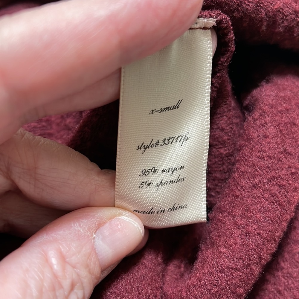 ALYA BURGUNDY LOOSE FIT BOYFRIEND CUT SWEATSHIRT HOODIE - Picture 4 of 6
